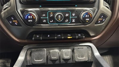 2015 Chevrolet Silverado 1500 Crew Cab Standard Box 4-Wheel Drive High Country