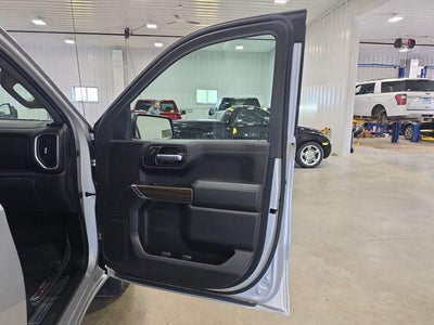 2020 Chevrolet Silverado 1500 Crew Cab Short Box 4-Wheel Drive LT