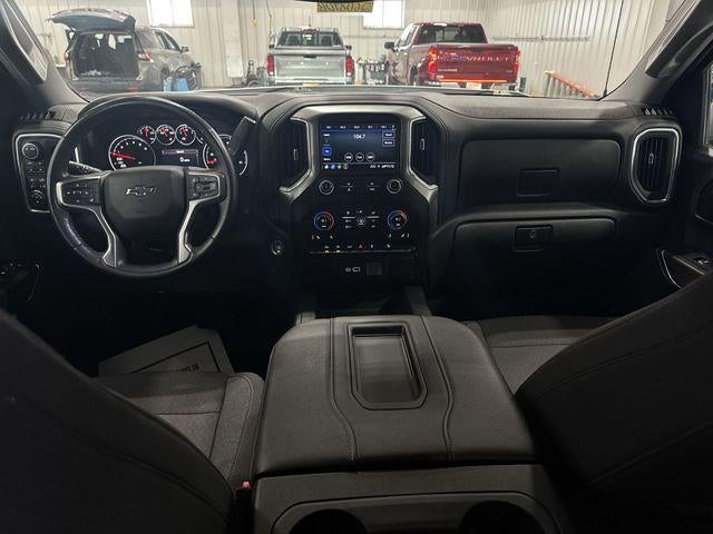 2022 Chevrolet Silverado 1500 LTD Crew Cab Short Box 4-Wheel Drive RST