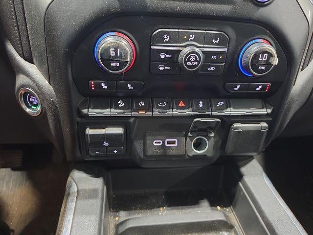 2020 Chevrolet Silverado 1500 Crew Cab Standard Box 4-Wheel Drive RST