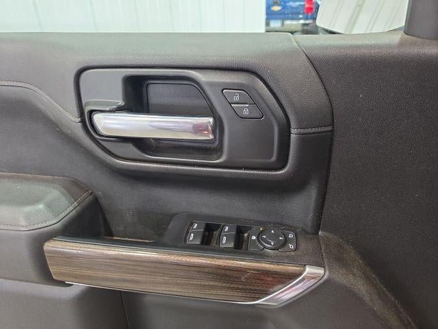 2020 Chevrolet Silverado 1500 Crew Cab Standard Box 4-Wheel Drive RST