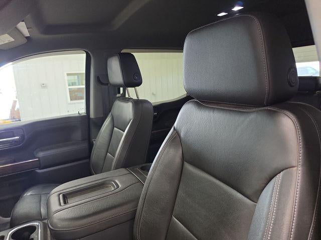 2020 Chevrolet Silverado 1500 Crew Cab Standard Box 4-Wheel Drive RST