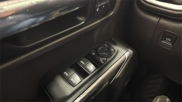 2022 Chevrolet Silverado 1500 LTD Crew Cab Short Box 4-Wheel Drive LTZ