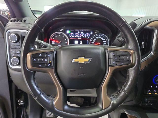 2021 Chevrolet Silverado 1500 Crew Cab Standard Box 4-Wheel Drive High Country