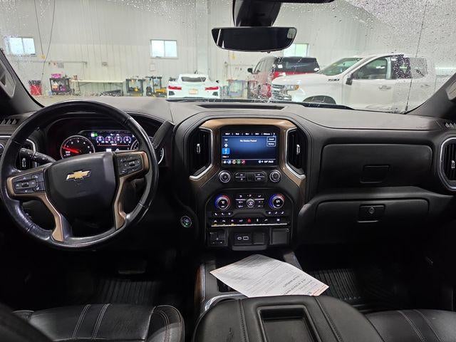 2021 Chevrolet Silverado 1500 Crew Cab Standard Box 4-Wheel Drive High Country