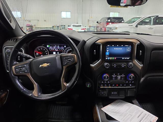 2021 Chevrolet Silverado 1500 Crew Cab Standard Box 4-Wheel Drive High Country