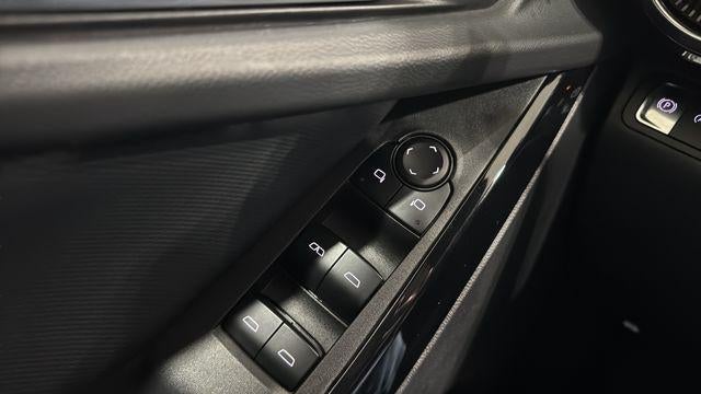 2025 Chevrolet Equinox Base