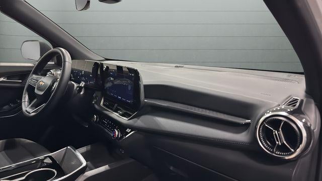 2025 Chevrolet Equinox Base