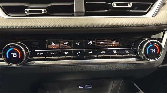 2025 Chevrolet Equinox Base