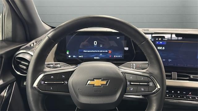 2025 Chevrolet Equinox Base