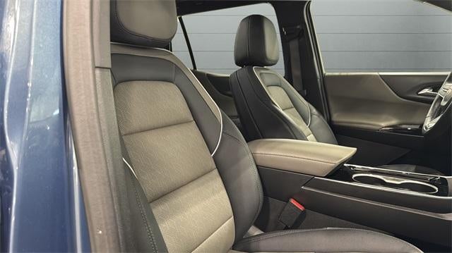 2025 Chevrolet Equinox Base