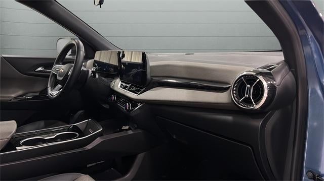 2025 Chevrolet Equinox Base