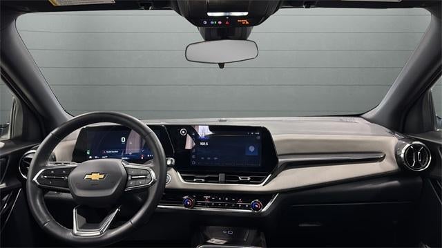 2025 Chevrolet Equinox Base