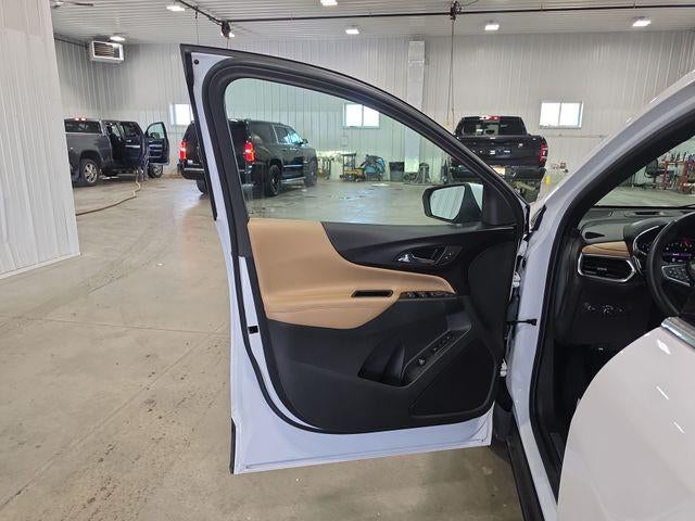 2023 Chevrolet Equinox AWD Premier