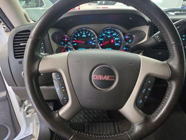 2013 GMC Sierra 1500 Crew Cab Short Box 4-Wheel Drive SLE