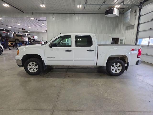 2013 GMC Sierra 1500 Crew Cab Short Box 4-Wheel Drive SLE