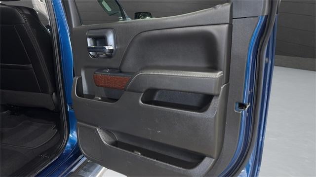 2018 GMC Sierra 1500 Crew Cab Short Box 4-Wheel Drive SLT