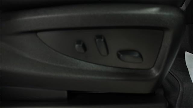 2018 GMC Sierra 1500 Crew Cab Short Box 4-Wheel Drive SLT