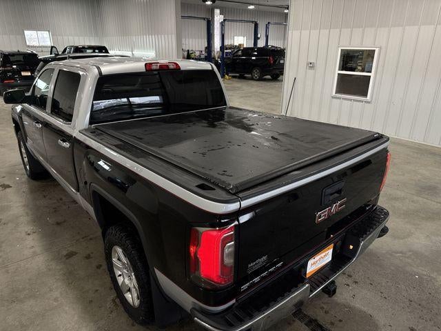 2016 GMC Sierra 1500 Crew Cab Short Box 4-Wheel Drive SLT