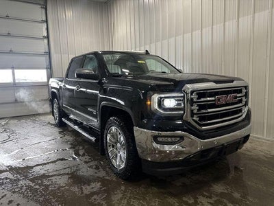 2018 GMC Sierra 1500 Crew Cab Short Box 4-Wheel Drive SLT