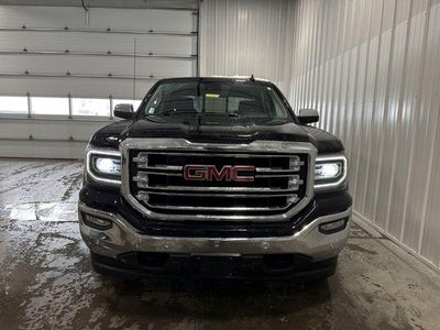 2018 GMC Sierra 1500 Crew Cab Short Box 4-Wheel Drive SLT