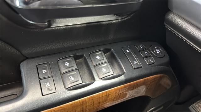 2014 GMC Sierra 1500 Crew Cab Short Box 4-Wheel Drive SLT