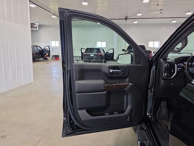 2022 GMC Sierra 1500 Limited Crew Cab Short Box 4-Wheel Drive SLT
