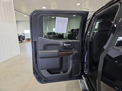 2022 GMC Sierra 1500 Limited Crew Cab Short Box 4-Wheel Drive SLT