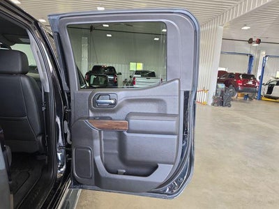 2022 GMC Sierra 1500 Limited Crew Cab Short Box 4-Wheel Drive SLT