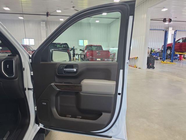 2022 GMC Sierra 1500 Limited Crew Cab Standard Box 4-Wheel Drive SLT