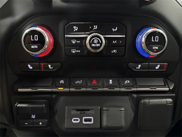 2021 GMC Sierra 1500 Crew Cab Short Box 4-Wheel Drive SLT