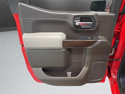 2021 GMC Sierra 1500 Crew Cab Short Box 4-Wheel Drive SLT