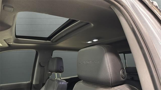 2021 GMC Sierra 1500 Crew Cab Short Box 4-Wheel Drive Denali