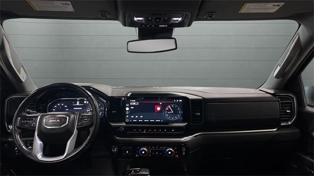 2022 GMC Sierra 1500 Crew Cab Short Box 4-Wheel Drive SLT