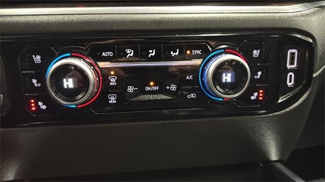 2022 GMC Sierra 1500 Crew Cab Short Box 4-Wheel Drive SLT