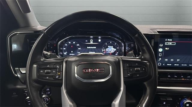 2022 GMC Sierra 1500 Crew Cab Short Box 4-Wheel Drive SLT