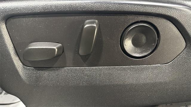 2022 GMC Sierra 1500 Crew Cab Short Box 4-Wheel Drive SLT