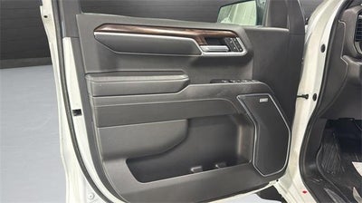 2022 GMC Sierra 1500 Crew Cab Short Box 4-Wheel Drive SLT