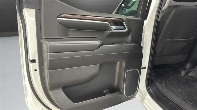 2022 GMC Sierra 1500 Crew Cab Short Box 4-Wheel Drive SLT