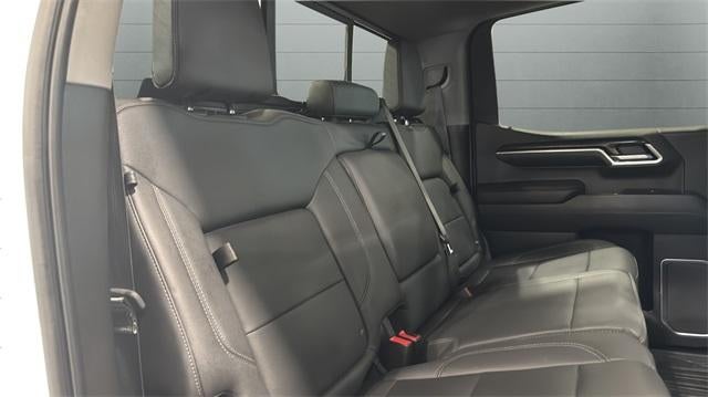 2022 GMC Sierra 1500 Crew Cab Short Box 4-Wheel Drive SLT