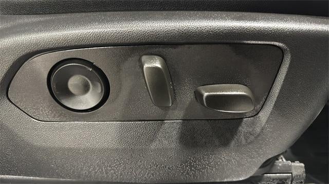 2022 GMC Sierra 1500 Crew Cab Short Box 4-Wheel Drive SLT