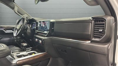 2022 GMC Sierra 1500 Crew Cab Short Box 4-Wheel Drive SLT