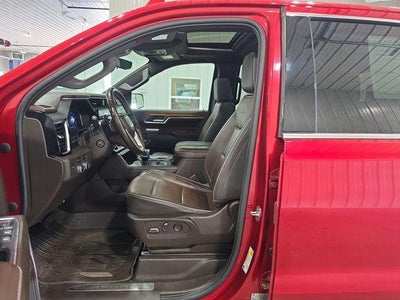 2023 GMC Sierra 1500 Crew Cab Short Box 4-Wheel Drive Denali