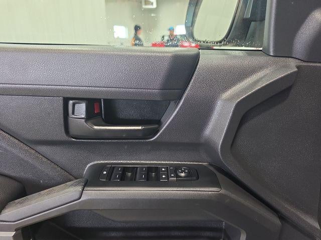 2024 Toyota Tacoma 4WD 4WD SR5 Double Cab 5' Bed AT (GS)