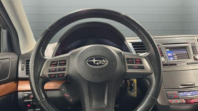 2014 Subaru Outback 2.5i Limited Automatic