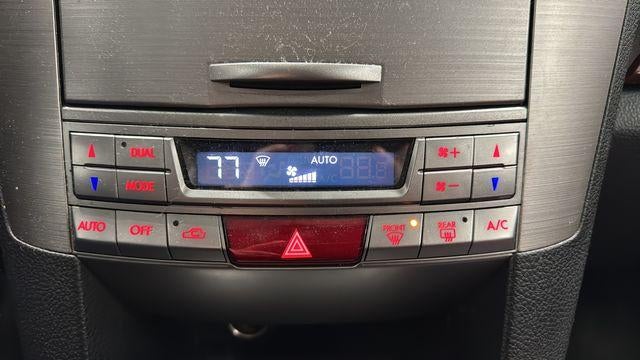 2014 Subaru Outback 2.5i Limited Automatic