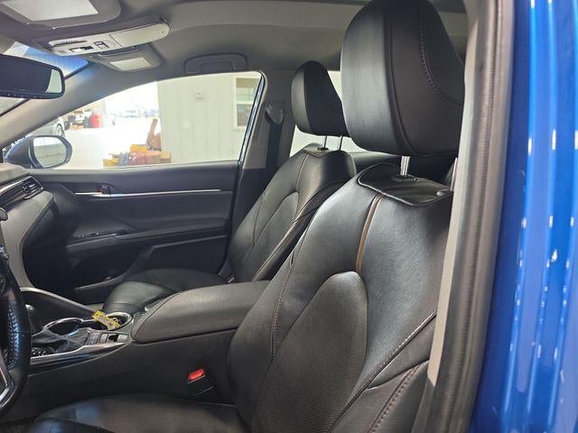 2020 Toyota Camry XLE Auto AWD (Natl)