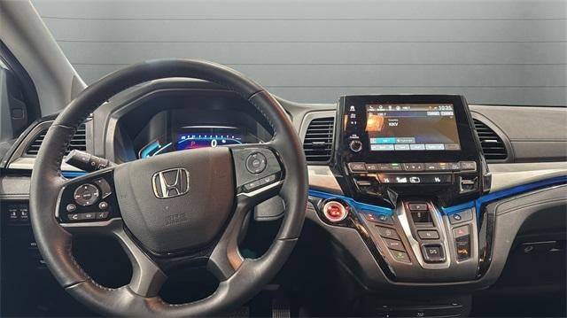 2024 Honda Odyssey Touring Auto