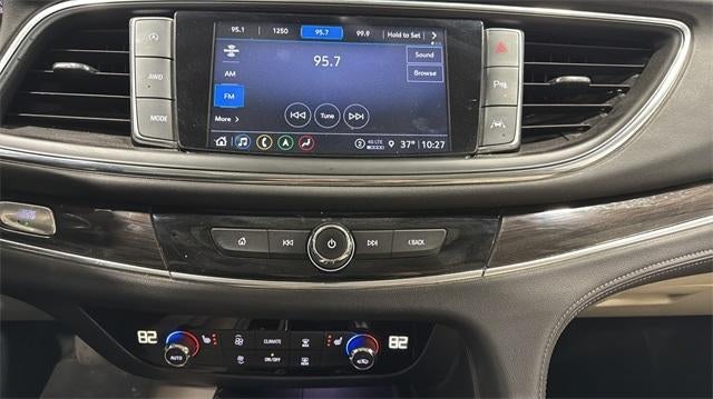 2022 Buick Enclave Essence AWD