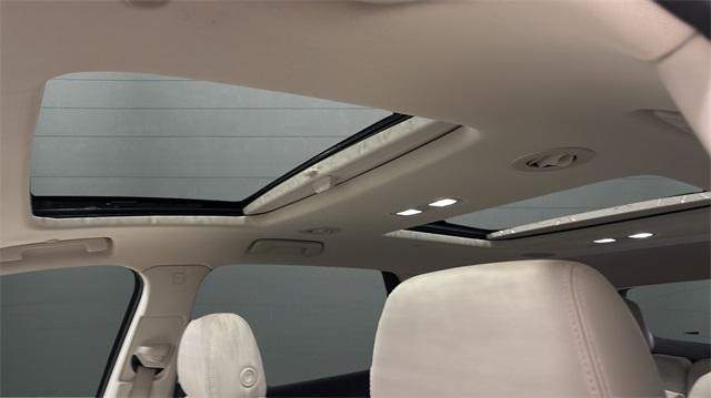 2022 Buick Enclave Essence AWD